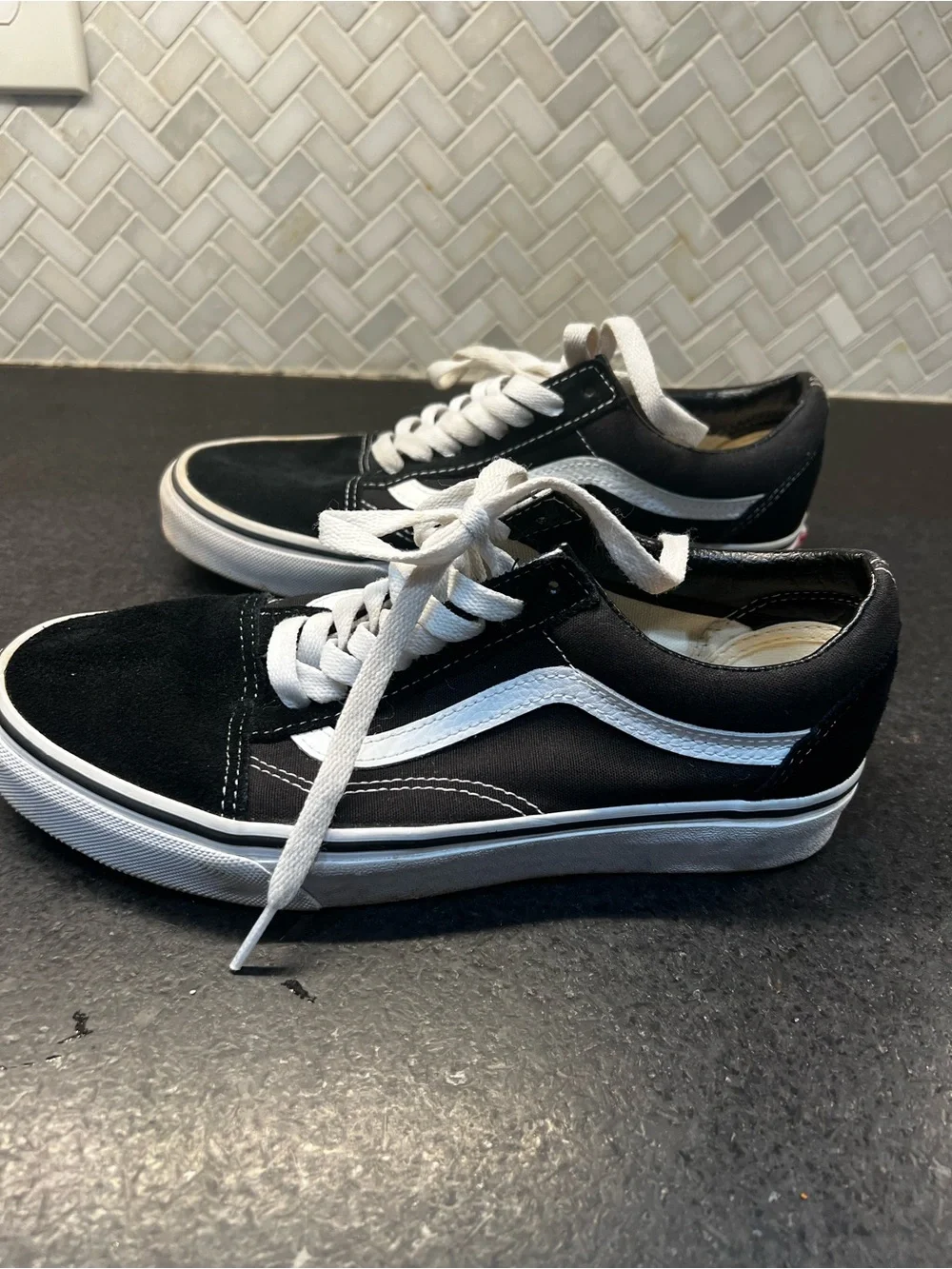Vans men’s women’s